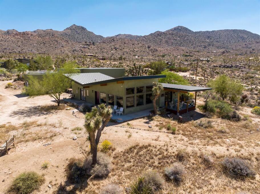 Butterfly House: A Tranquil Haven In Joshua Tree Villa Bagian luar foto