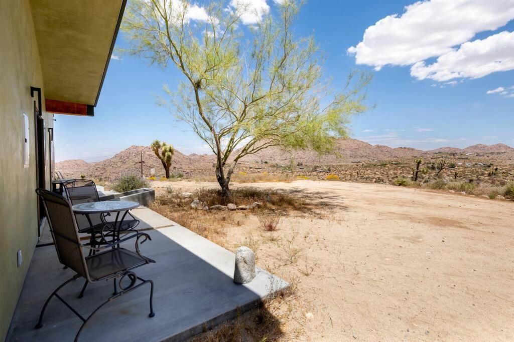 Butterfly House: A Tranquil Haven In Joshua Tree Villa Bagian luar foto